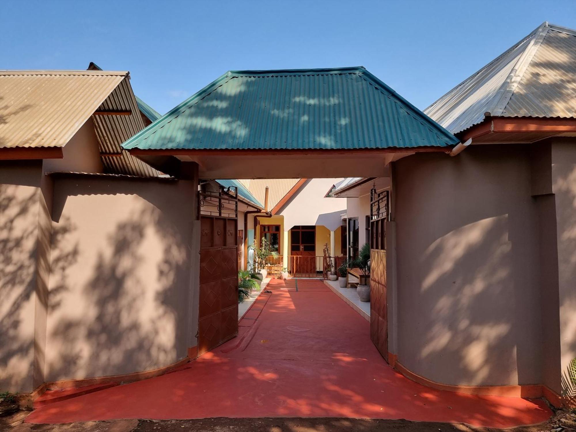 Kisanga Homestay Moshi Extérieur photo