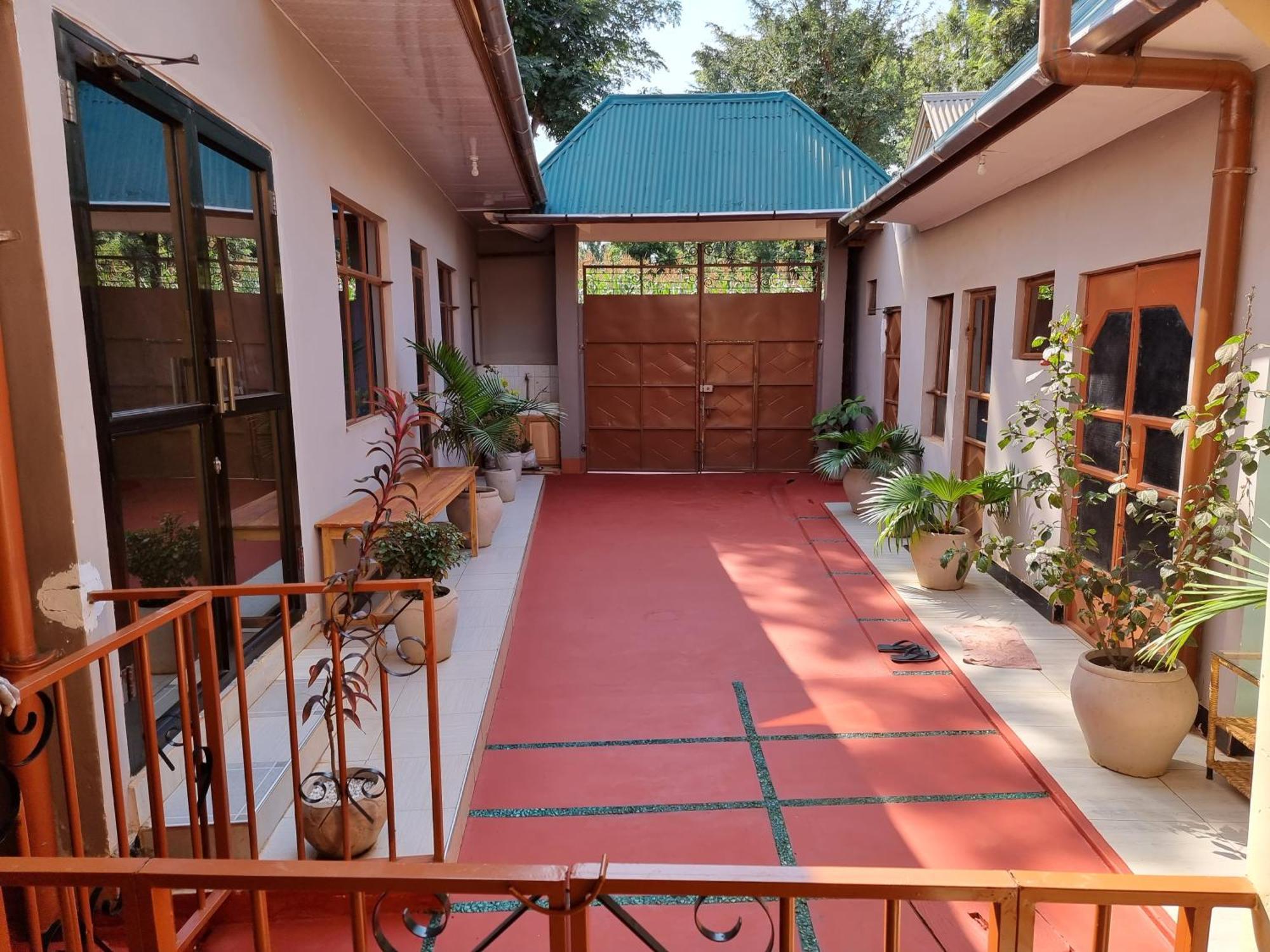 Kisanga Homestay Moshi Extérieur photo